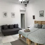 Konukevi Bf Boutique Jerez 3*